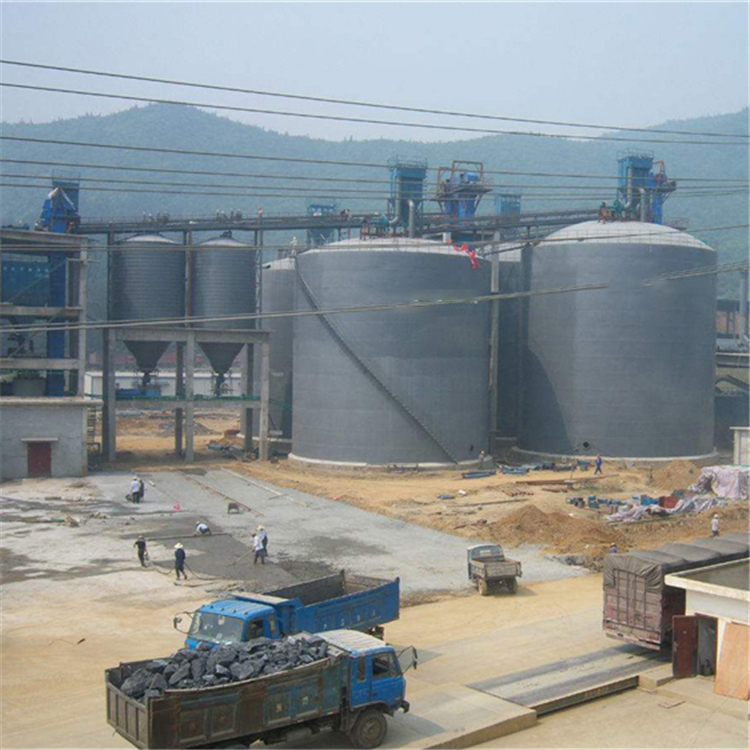 天门水泥钢板仓2座3000吨青岛项目进入施工